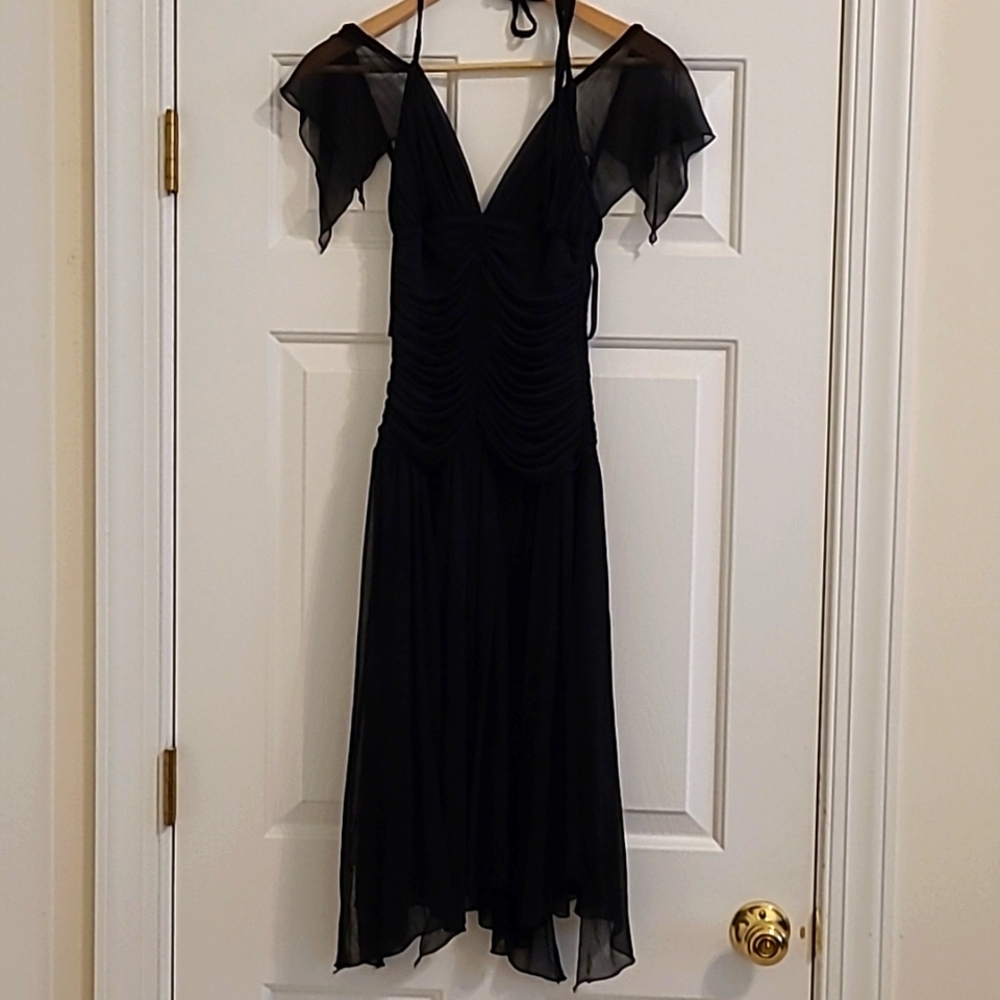 BCBG MaxAzria Black Flowy Ruched Dress Size M